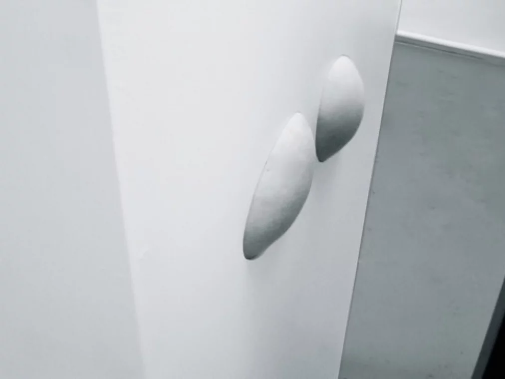 1356010499