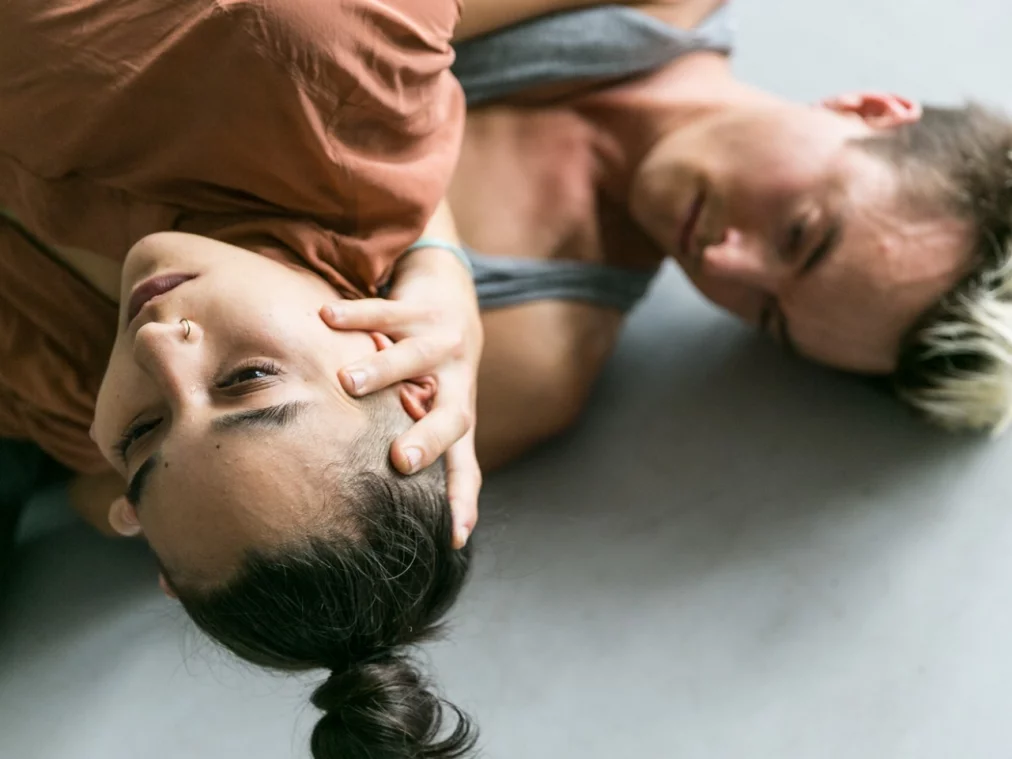 skinned----aleks-slota_hp