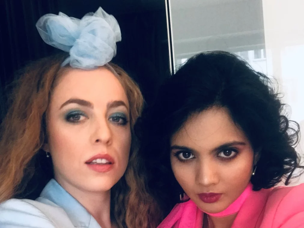 Follow Us_c_Annina Machaz, Mira Kandathil_hoch_HP
