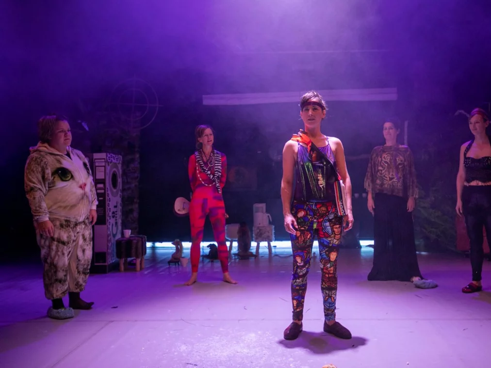 Tatortkommissarinnen_Bea-Dermond_Ensemble_083_c_Stella_HP