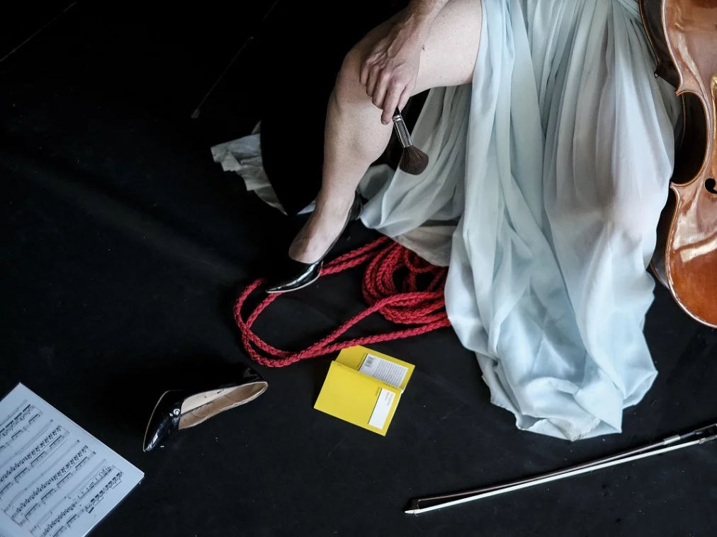 TooMuch_PressPhotos_byCerenSaner07_HP