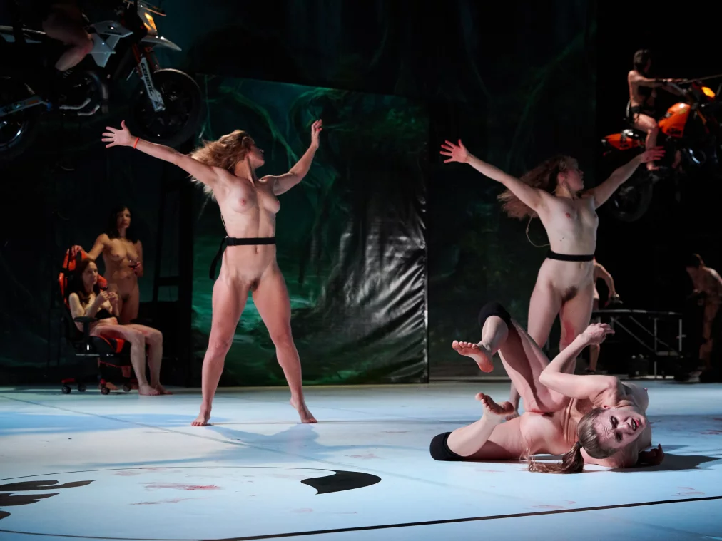 Florentina Holzinger_TANZ_c_Eva Würdinger HP 1