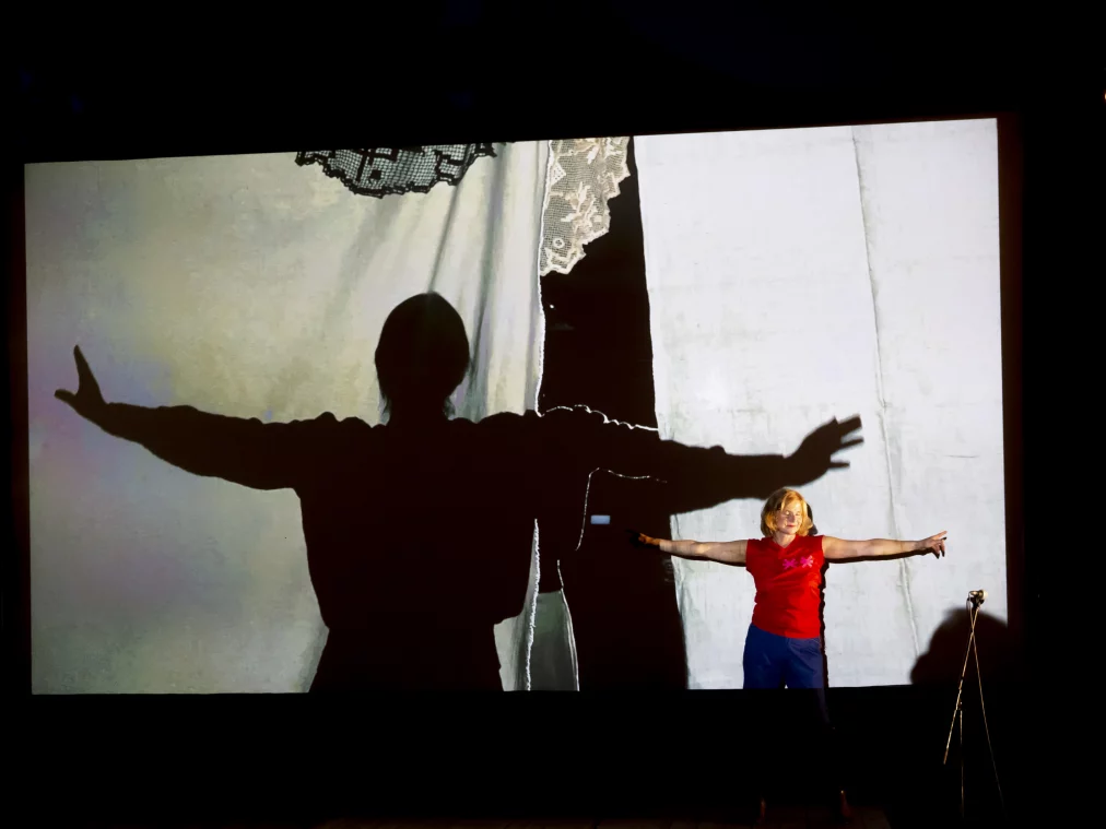 Mutterland_LaHengst_Foto-_Jasper_Kettner_10