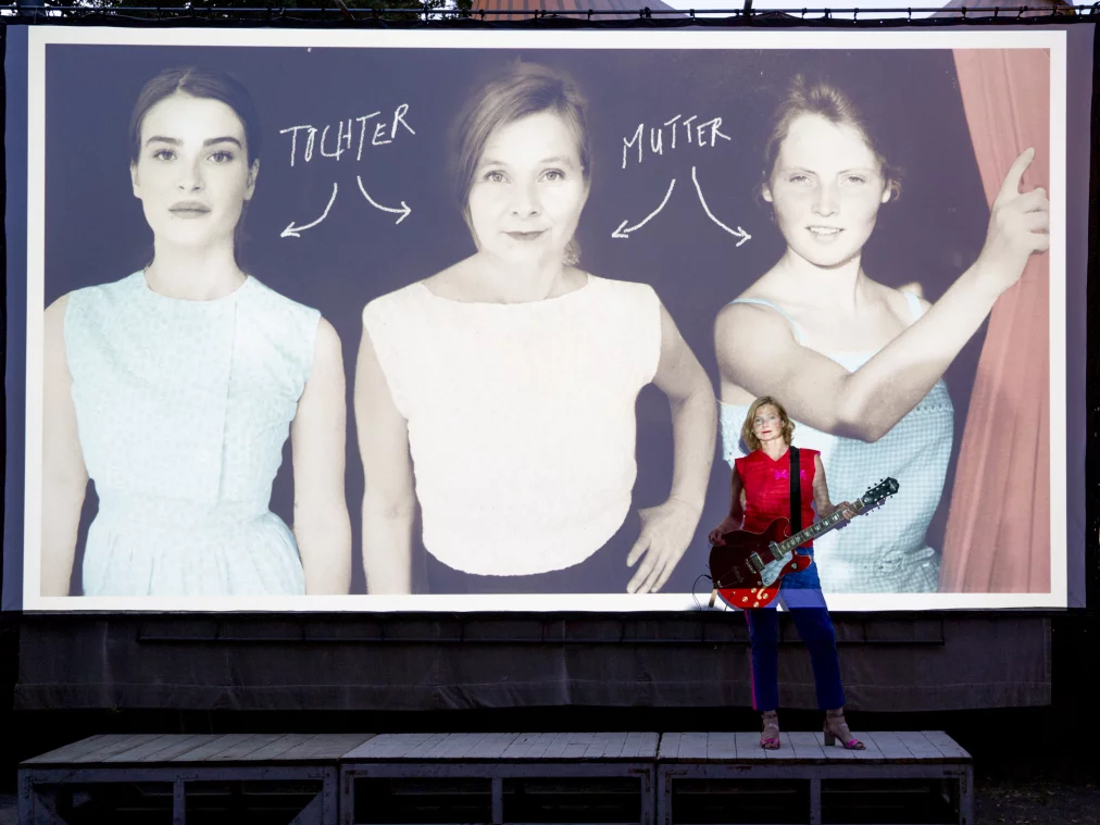 Mutterland_LaHengst_Foto-_Jasper_Kettner_03