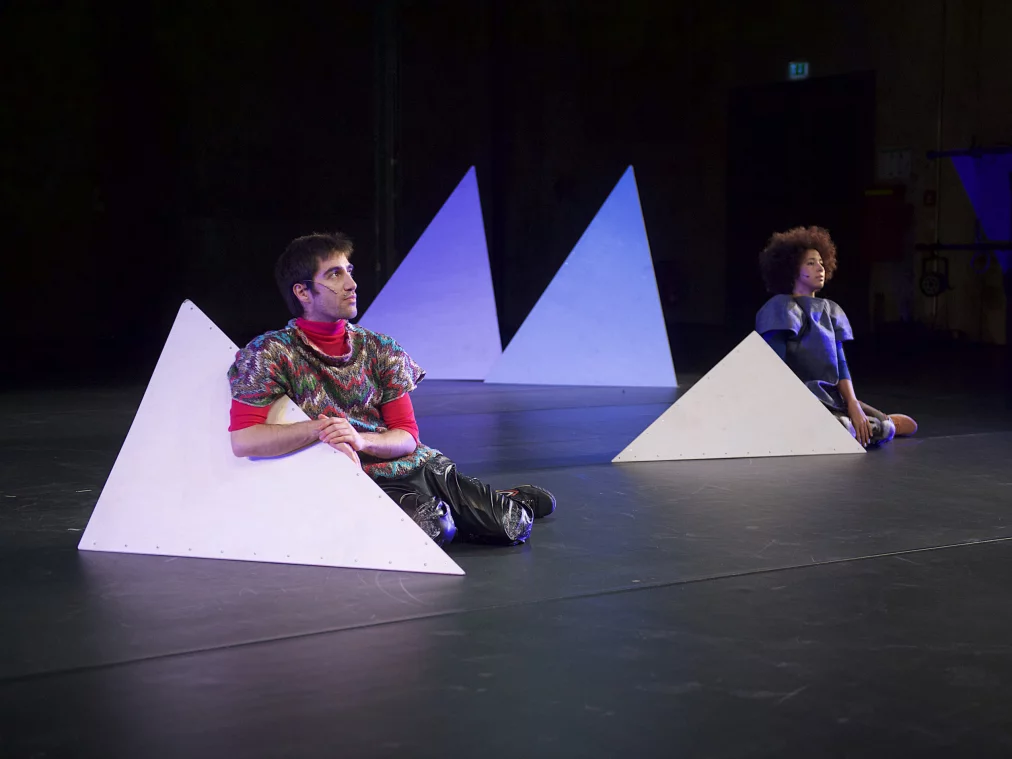 OliviaHyunsinKim_Historyhasfailedus_Foto_DieterHartwig_D4b72969