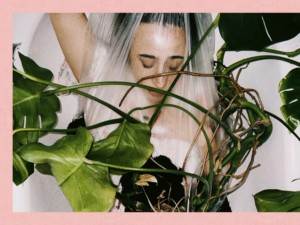 I grew an alien inside of me_c_Maria Kassab