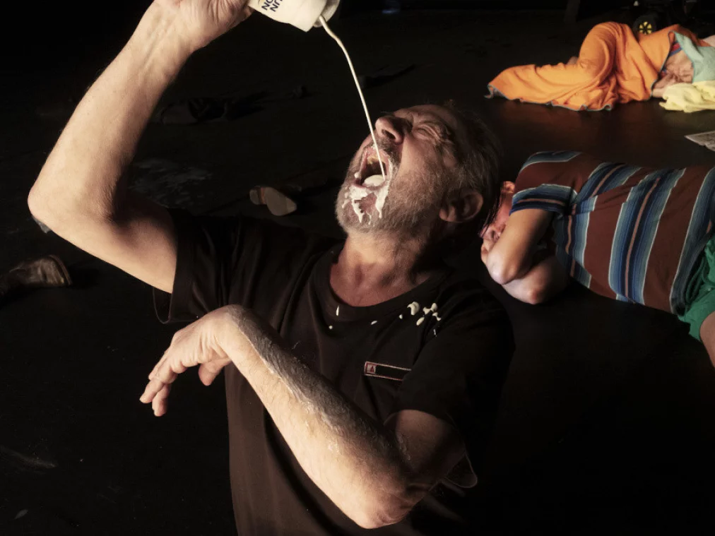 Verrückt nach Trost_ThorstenLensing_2_FotoArmin Smailovic