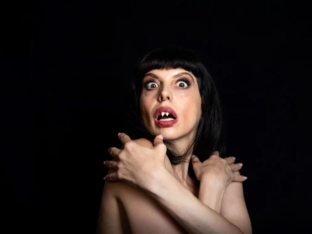 Anna Natt_final-3_Mayra Wallraff