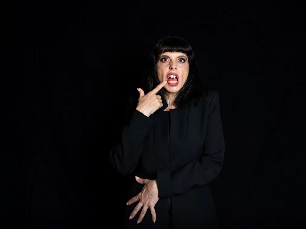 Anna Natt_final-9_Mayra Wallraff