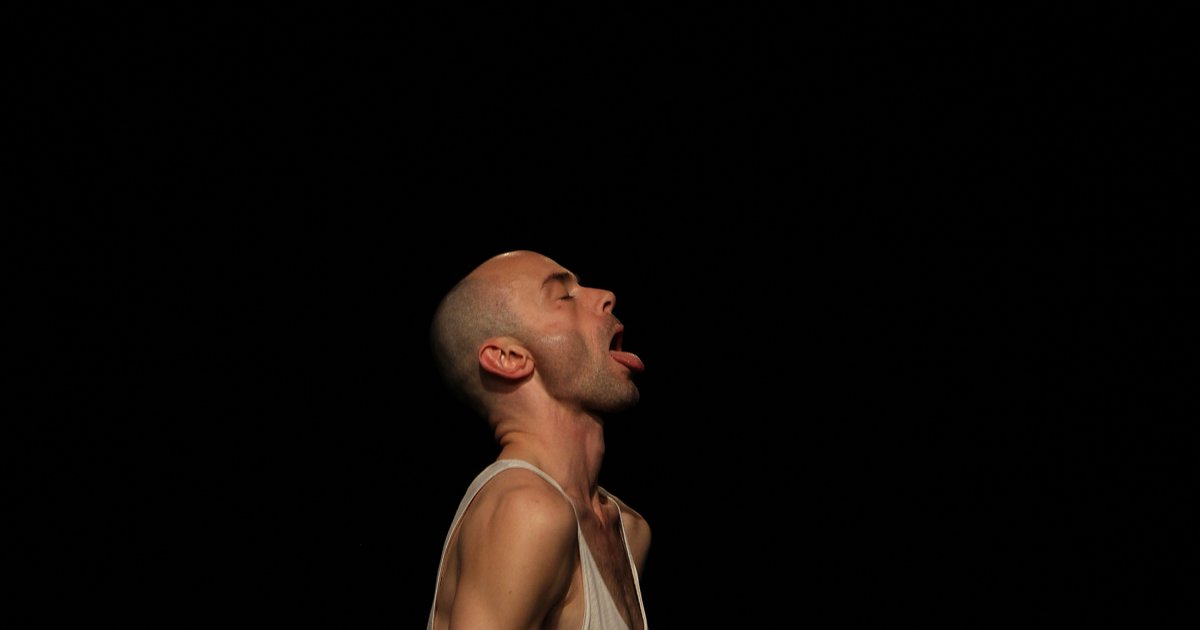 Introducing: Lina Gómez / Andrew Kerton: Restraint / Mono E.P.: Track 1 ...