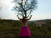 Flinn Works_white money_my Dance_c_Ehab Abdellatif_HP